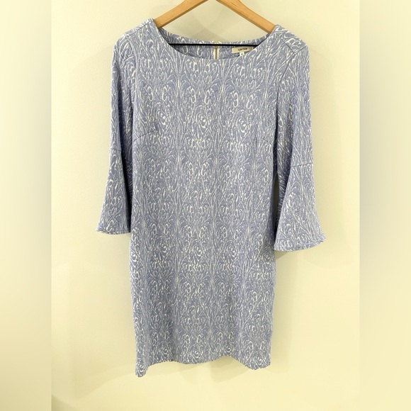 Tyler Boe Bell Sleeve Sheath Dress Periwinkle Blue Size Medium - Picture 4 of 6
